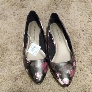 Floral flats